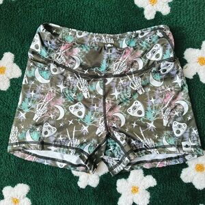 Wodbottom spooky shorts